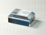 org_s_100_01_web.jpg Produktbild des Artikels Acrylglas Sockel mit Fase